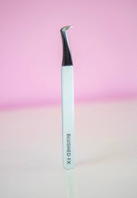 Load image into Gallery viewer, BINDI TWEEZER